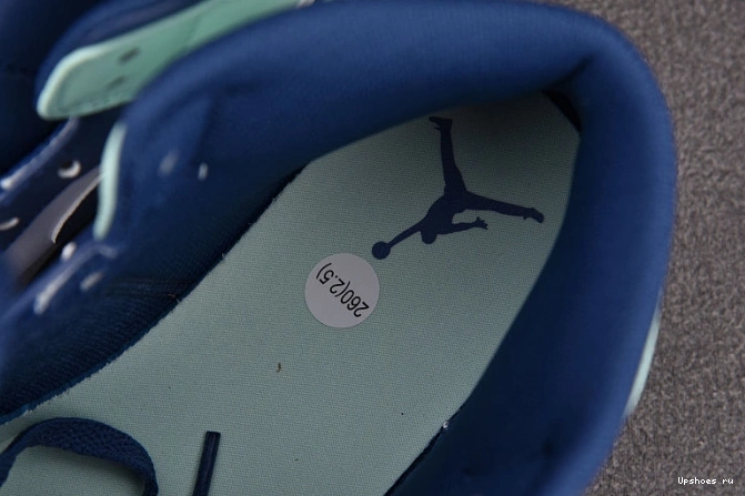 Blue 554725-413 Mid Mint Jordan 1 0920
